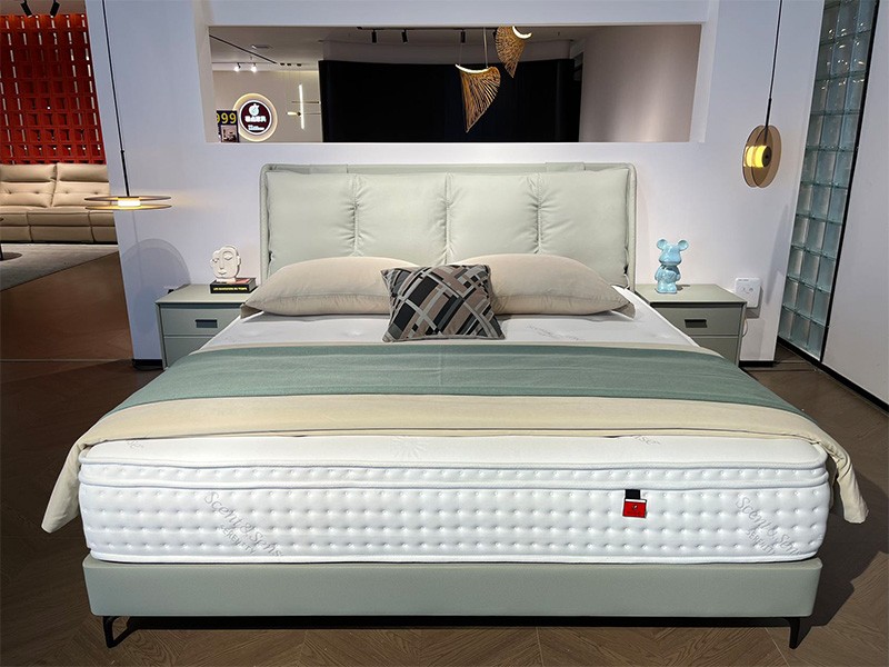 img of Latest Bed Home Hotel Bedroom Furniture Upholstered King Size Platform Bed