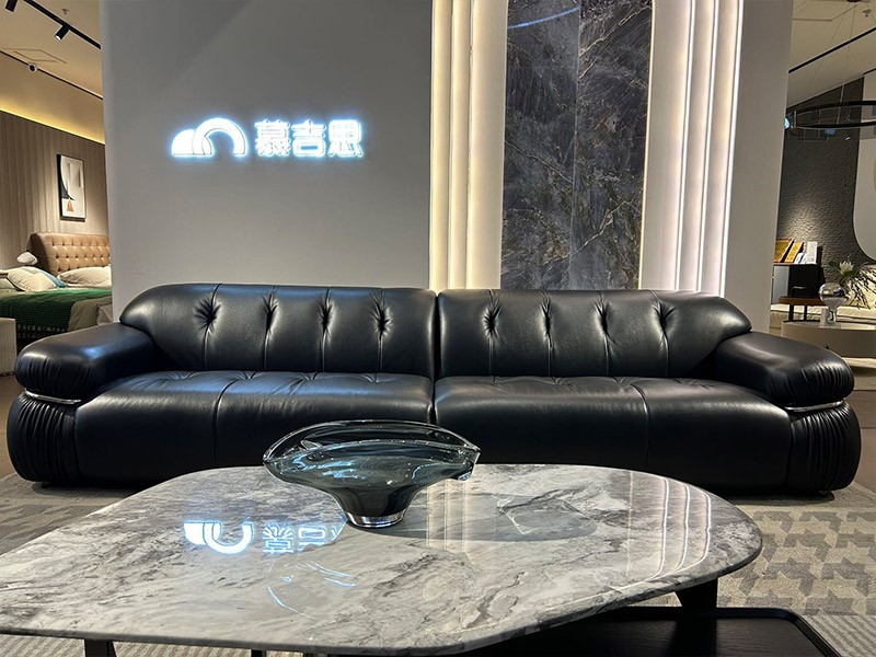 Black King Kong Sofa