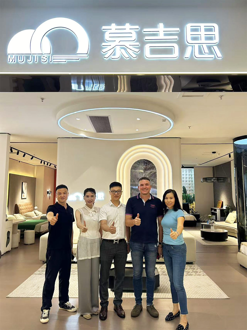 5031734504475468.jpg 展会3.jpg